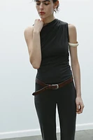FLOWY RUCHED TOP