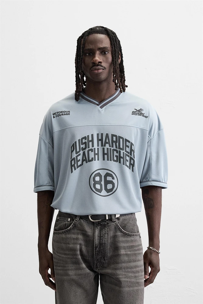 T-SHIRT STRUCTURÉ VARSITY