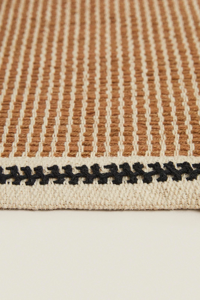 NON-SLIP STRIPED JUTE RUG