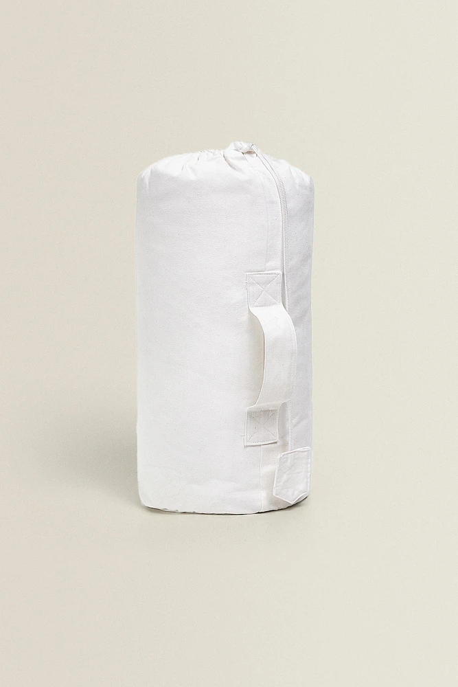 FEATHER PILLOW