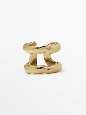 Horseshoe ring
