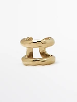 Horseshoe ring