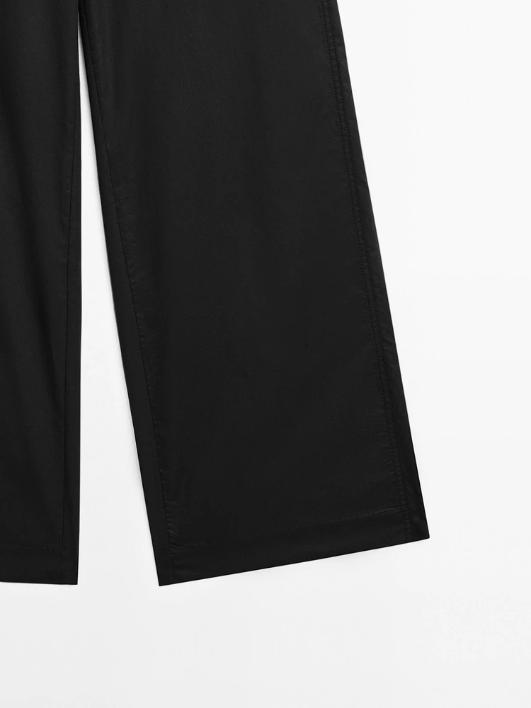 100% cotton mid-rise straight-leg trousers