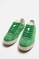 PADDED SNEAKERS