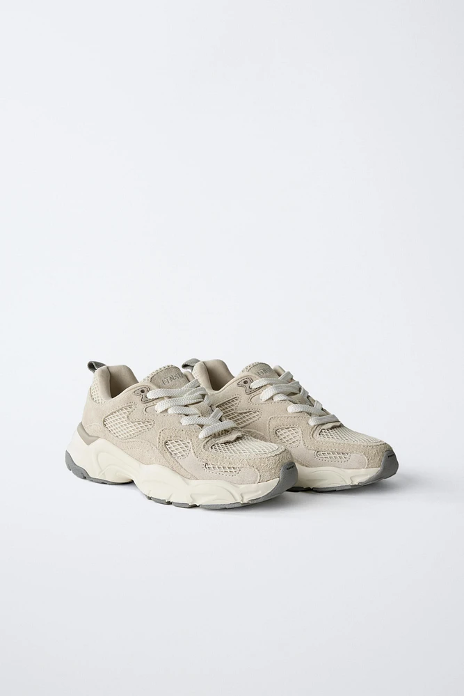 PIECED SNEAKERS