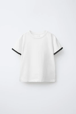 T-SHIRT WITH SMALL PEARLS