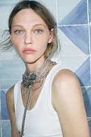 COLLIER CHOKER CHAÎNES FLEURS