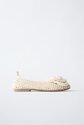 CROCHET FLOWER BALLET FLATS