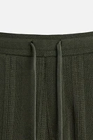 STRIPED TEXTURED PANTS