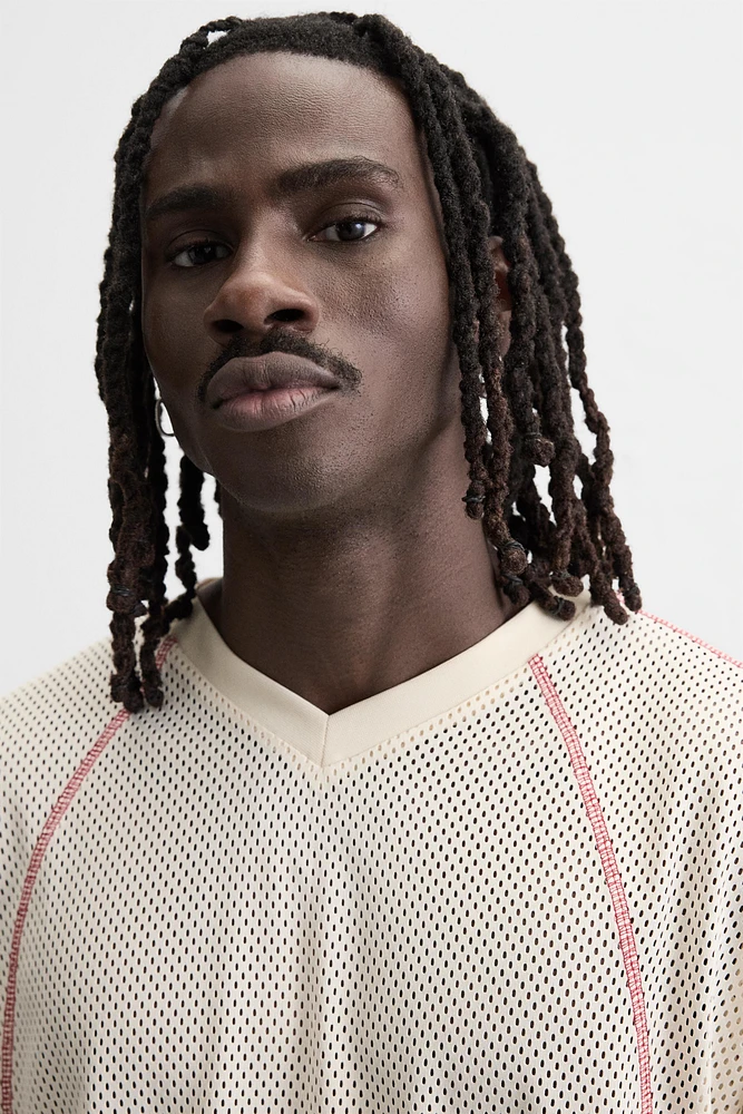 T-SHIRT STRUCTURE OUVERTE CONTRASTE