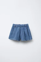 BERMUDA EN DENIM À PLIS PLATS