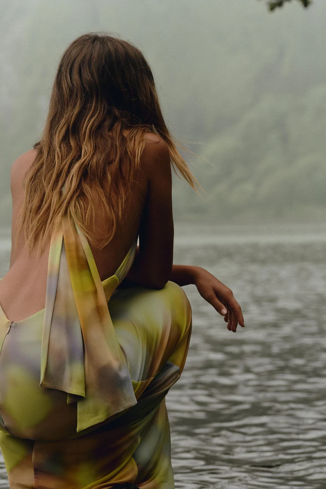 PRINTED TULLE MIDI HALTER DRESS