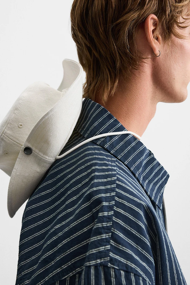 BLOUSON STRUCTURÉ À RAYURES