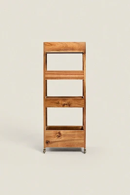 STORAGE UNIT WITH WHEELS