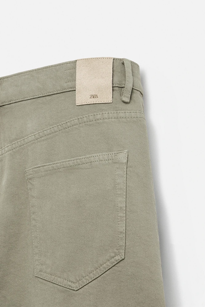 REGULAR FIT DENIM SHORTS