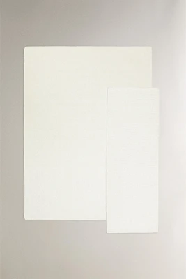 WOOL AREA RUG