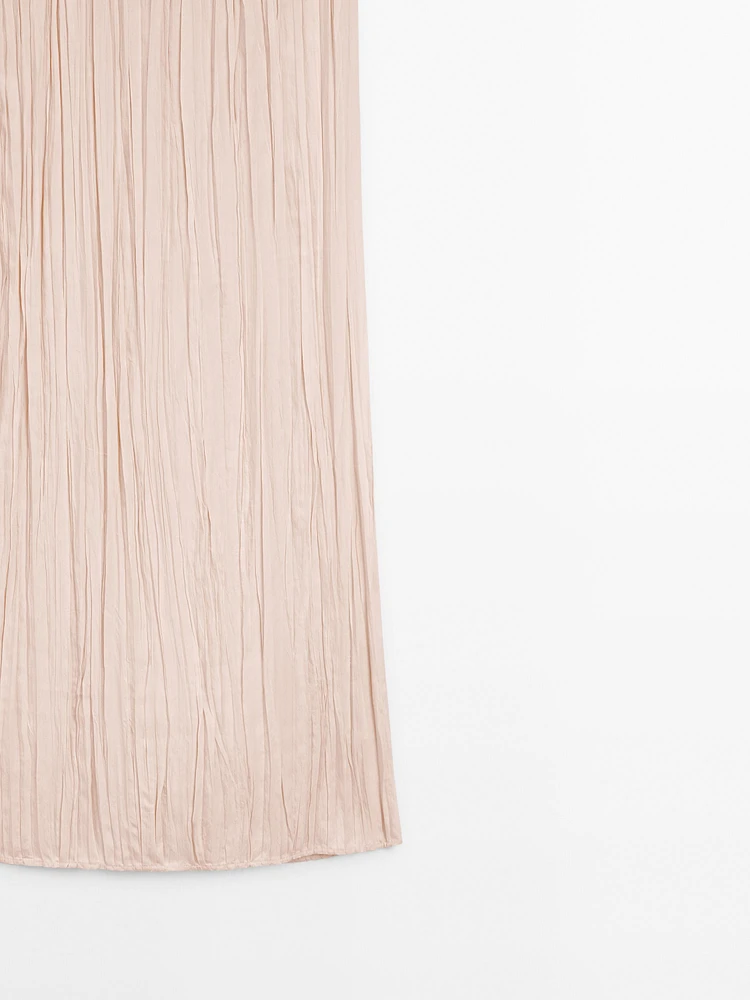 Flowing pleated midi skirt