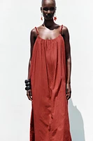 OVERSIZED STRAPPY DRESS