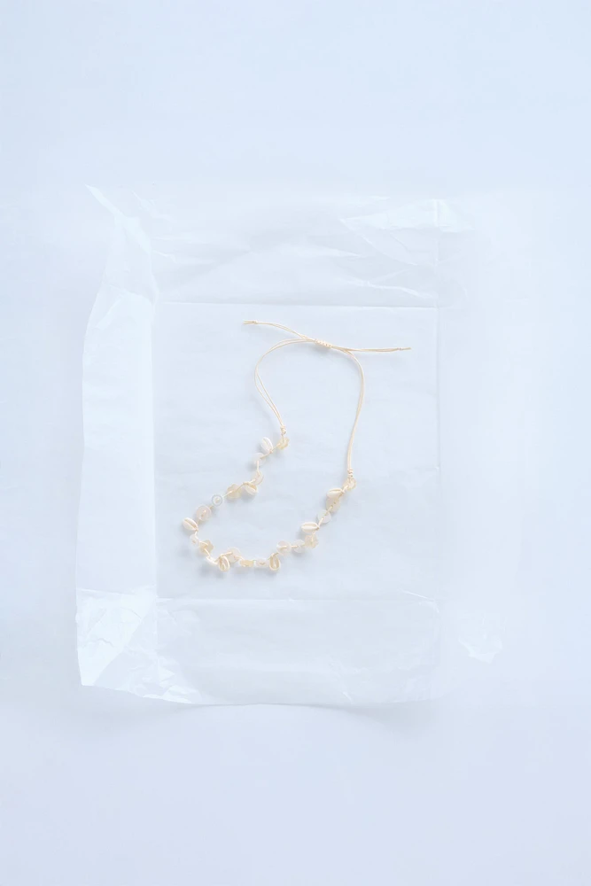 ZARA TIMELESS - COLLIER COQUILLAGES ET BOUTONS