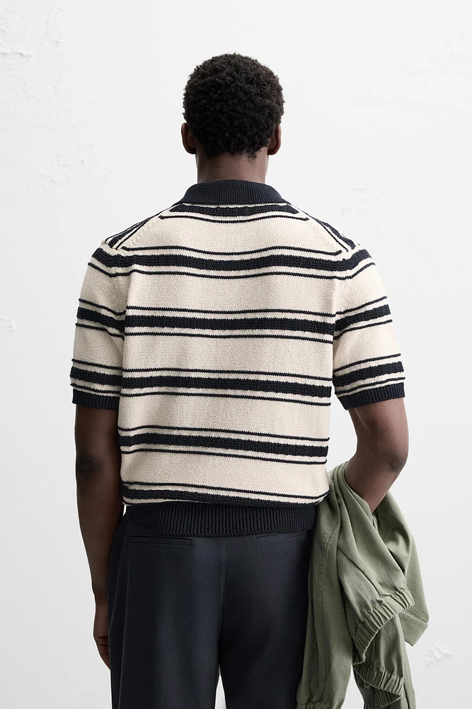 POLO EN MAILLE AVEC JACQUARD À RAYURES