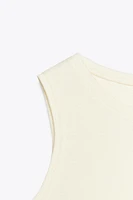 SLEEVELESS TOP