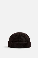 SHORT KNIT HAT
