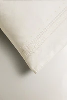 CHILDREN'S PILLOWCASE HEMS