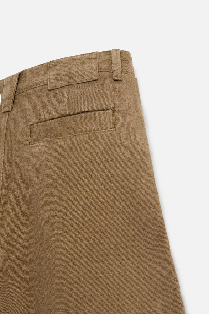 BERMUDA REGULAR FIT TEXTURÉ