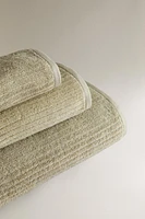 STRIPED TEXTURED BATH TOWEL