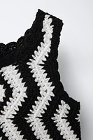TOP EN MAILLE
