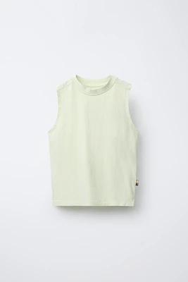 PLAIN SLEEVELESS T-SHIRT WITH TAG