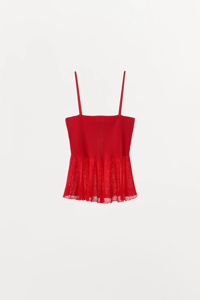 MATCHING RIB KNIT RUFFLE TOP