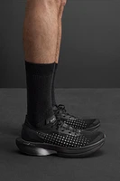 LONG DISTANCE RUNNING SNEAKERS