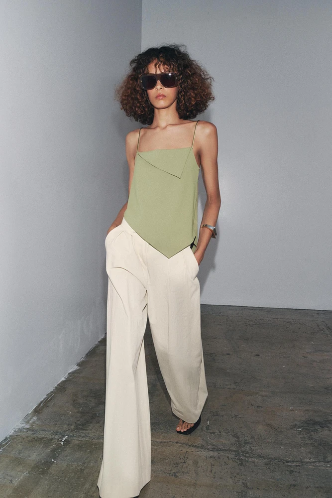 ASYMMETRIC CREPE TOP