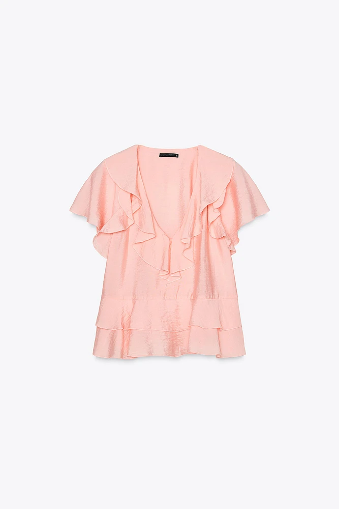 RUFFLED BLOUSE