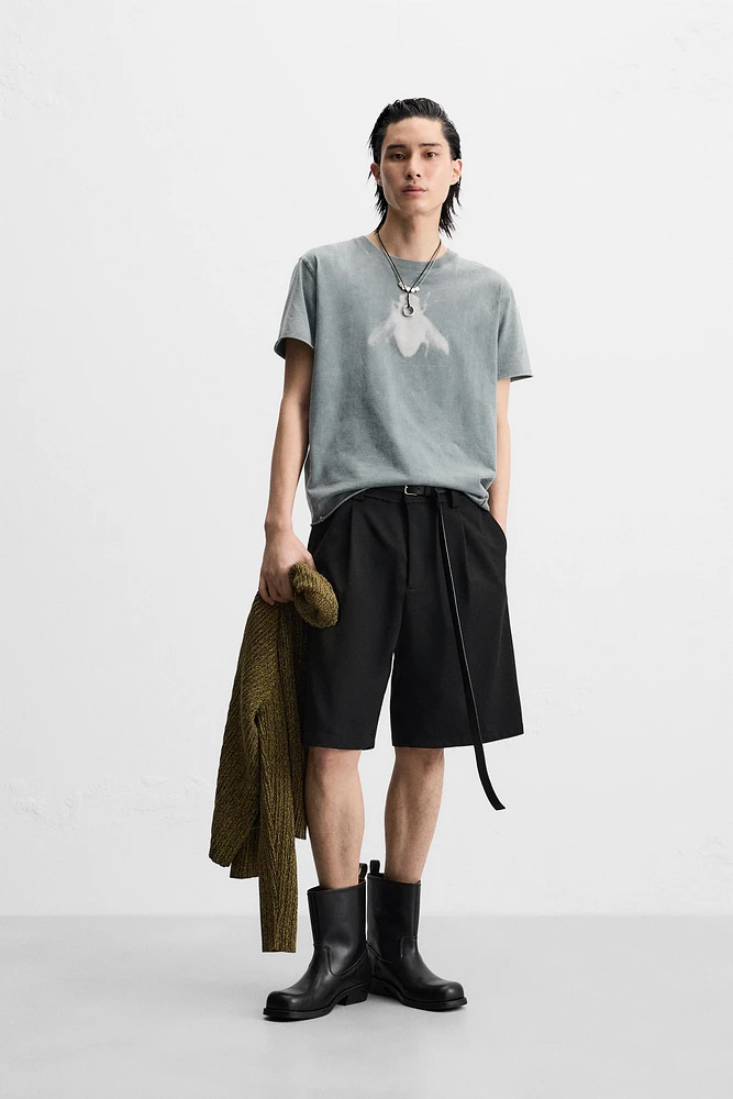 TEXTURED PLEATED SHORTS