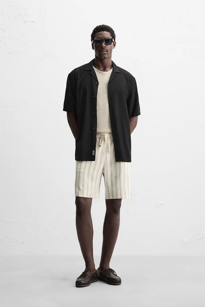RELAXED FIT FLOWY SHIRT