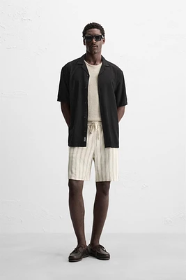 RELAXED FIT FLOWY SHIRT