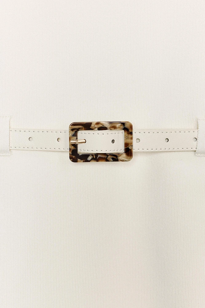 TOP EN MAILLE CEINTURE