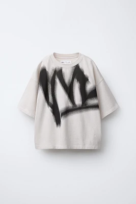 GRAFFITI PRINT T-SHIRT