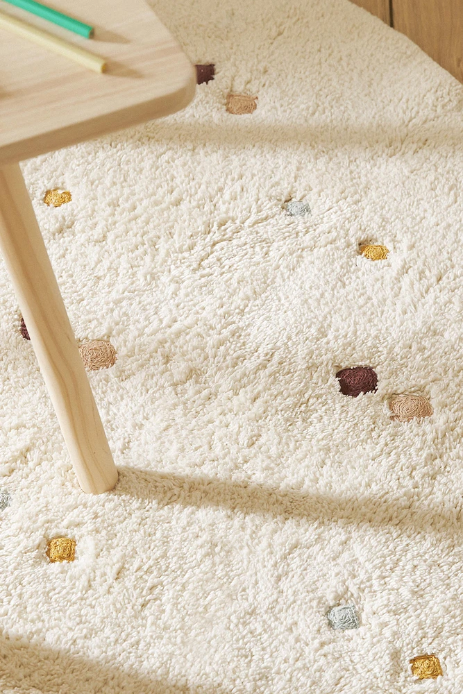 CHILDREN’S MULTICOLORED EMBROIDERED DIAMOND RUG