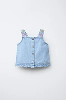 TOP EN DENIM FLEURS BRODÉES