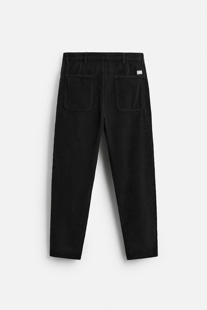 PANTALON COUPE CAROTTE EN DRAP