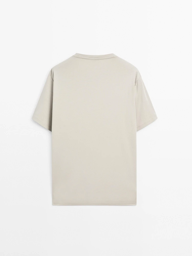 T-shirt en coton mélangé