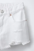 SHORT EN DENIM DÉCHIRÉ
