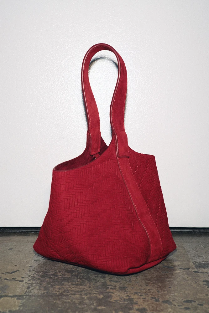 BRAIDED SPLIT LEATHER MINI BUCKET BAG