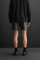 BASIC TRAINING SHORTS