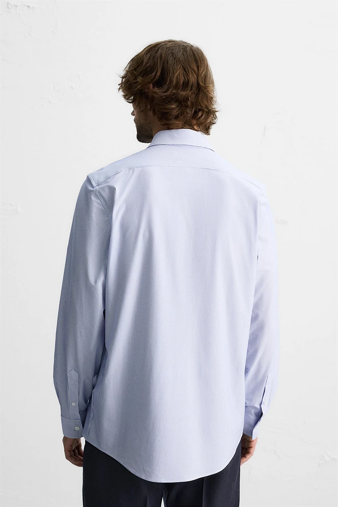 CHEMISE ÉLASTIQUE TEXTURÉE