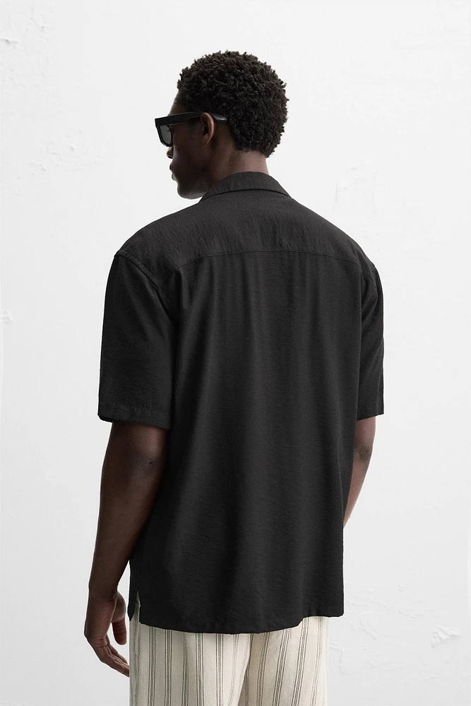 RELAXED FIT FLOWY SHIRT