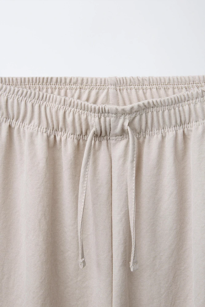 FLOWY WIDE LEG PANTS